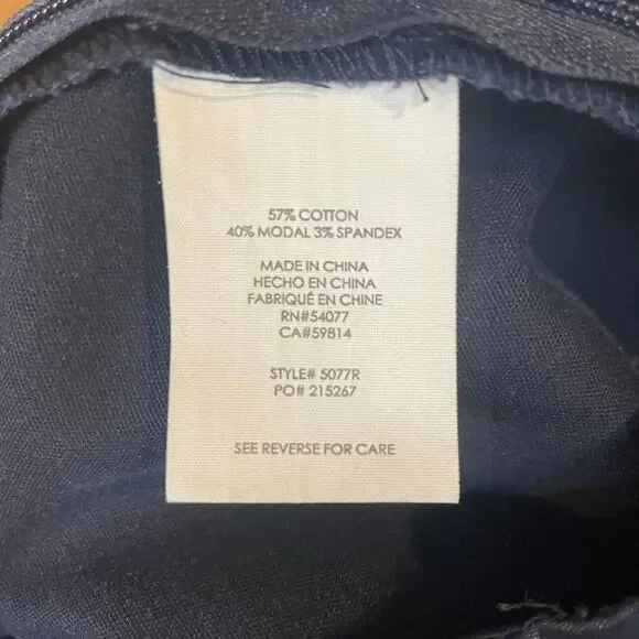 Cabi Pants Womens 6 Blue Mariner Trouser Dress Nautical Buttons Boot Cut Preppy - Picture 7 of 12